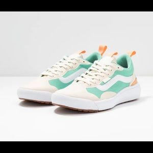 Vans Ultrarange Exo Women’s 11.5/Men’s 10 NWOT